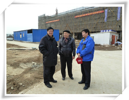 中國塑料加工工業(yè)協(xié)會(huì)常務(wù)副會(huì)長曹儉參觀考察南京聚隆科技股份有限公司-4